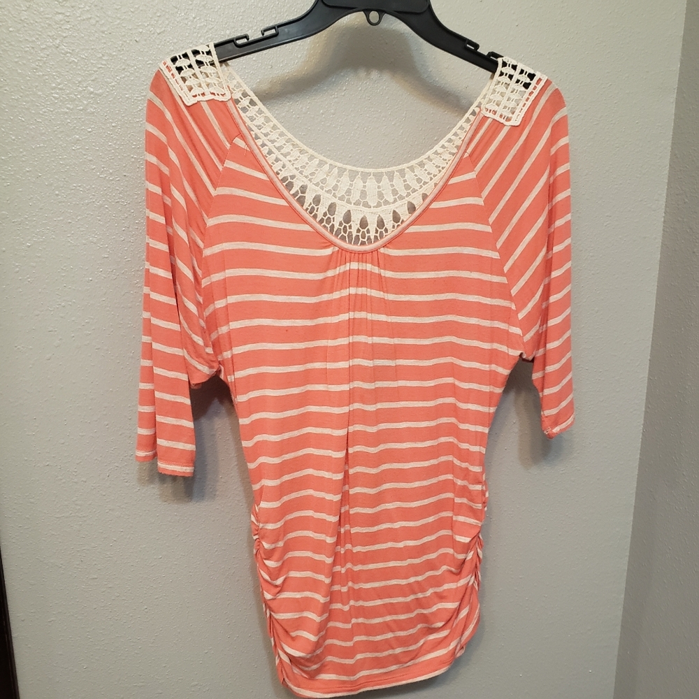 Rue 21 stretch 3/4 sleeve shirt.